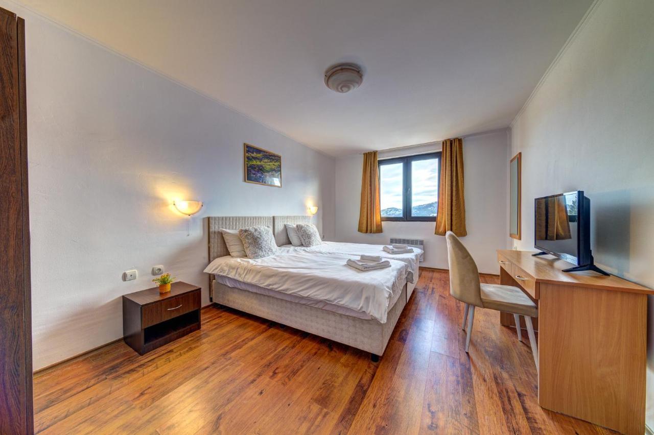 Aparthotel Silver Hills Free Parking Smolyan Eksteriør billede