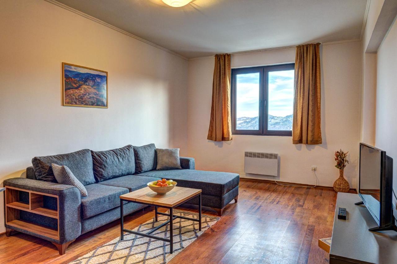 Aparthotel Silver Hills Free Parking Smolyan Eksteriør billede