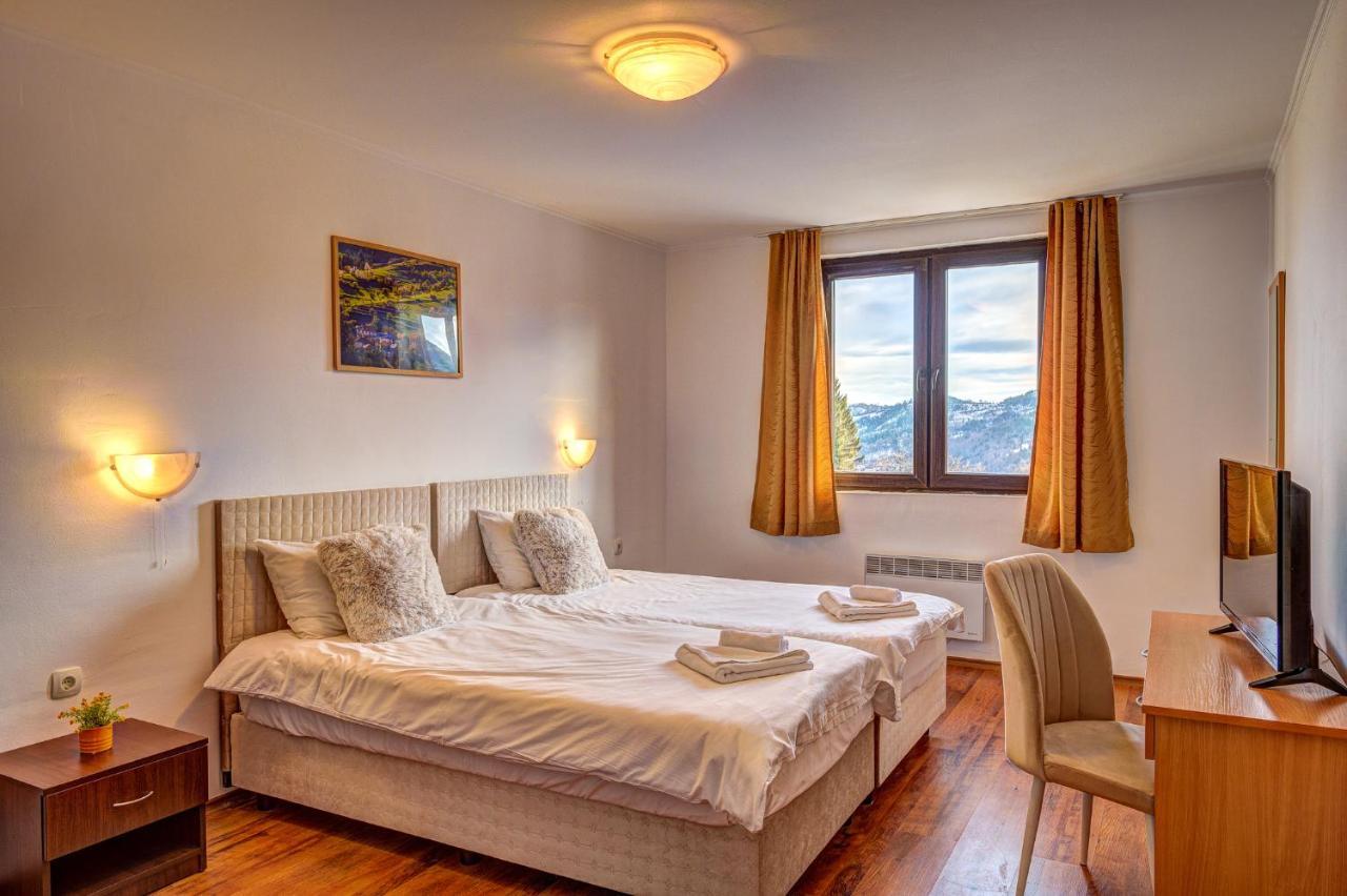 Aparthotel Silver Hills Free Parking Smolyan Eksteriør billede