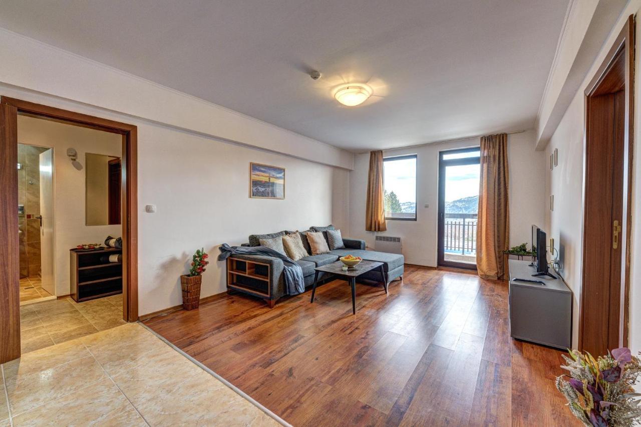 Aparthotel Silver Hills Free Parking Smolyan Eksteriør billede