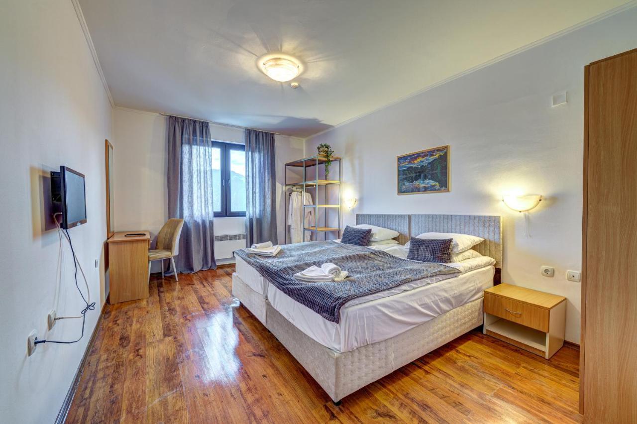 Aparthotel Silver Hills Free Parking Smolyan Eksteriør billede