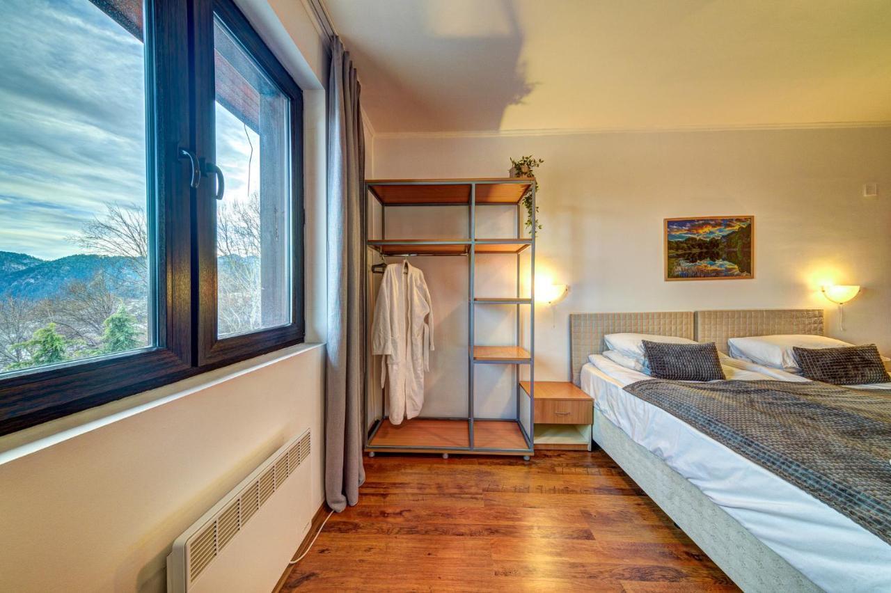 Aparthotel Silver Hills Free Parking Smolyan Eksteriør billede