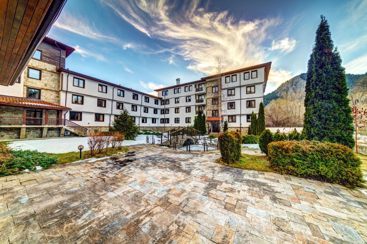 Aparthotel Silver Hills Free Parking Smolyan Eksteriør billede