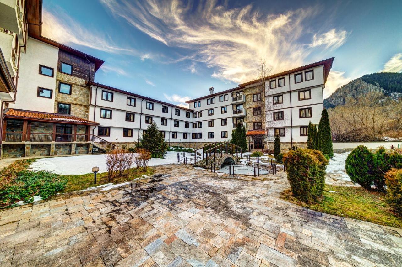 Aparthotel Silver Hills Free Parking Smolyan Eksteriør billede
